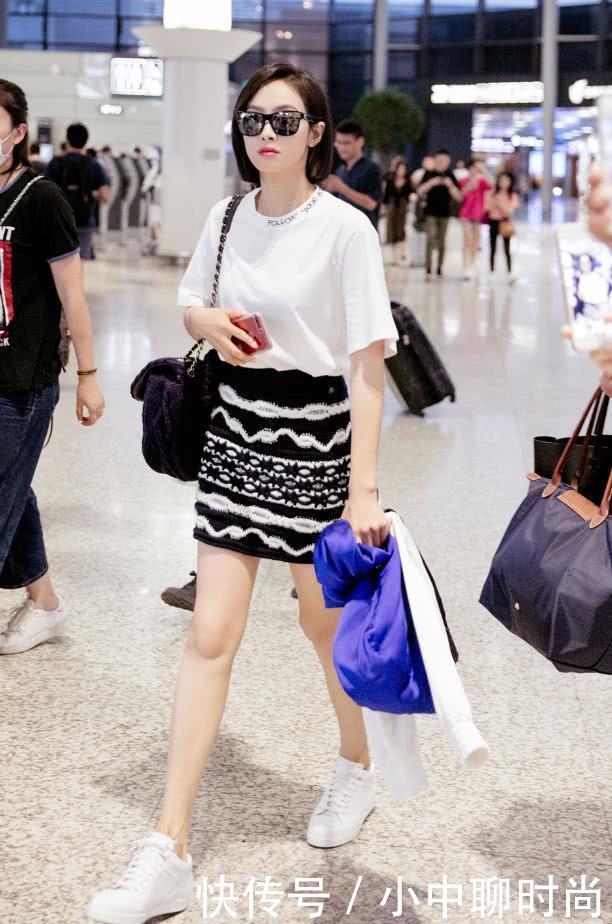 宋茜也太会搭了,在低领衣里配打底衫也敢出门,这腿给跪了!!