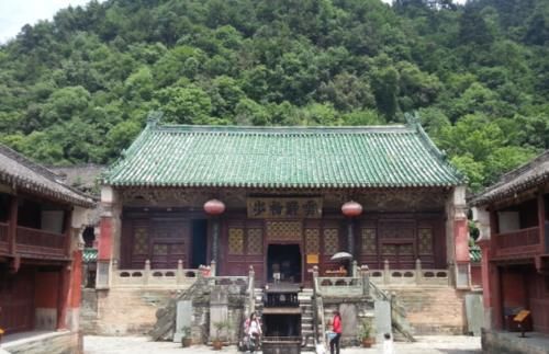 最划算的一个景点，隐藏在湖北深山，传说是真武大帝成仙之地