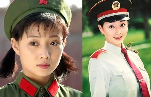 黑裙配丝袜知性十足却毁在鞋子上, 网友: 看不懂的时尚!