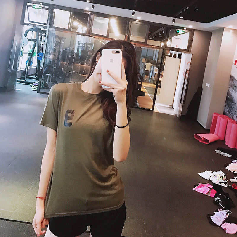 姑娘们,穿上它去健身吧,让你的马甲线不请自来