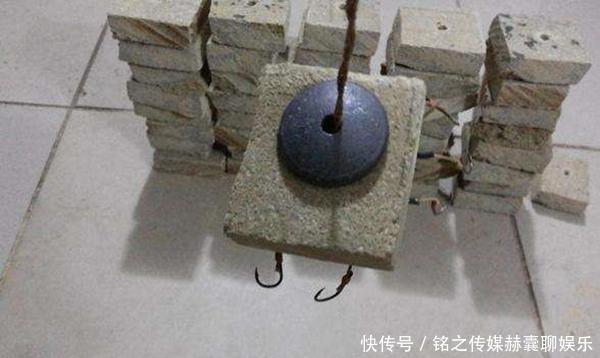 【进食】民间野钓草鱼的4种钓法,简单快速效果好,大草鱼连竿上,很过瘾