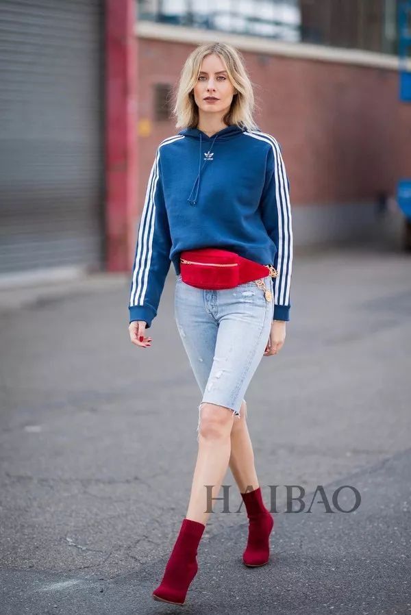 挤掉老爹鞋，成为“今夏最火”的复古单品，是什么来头?