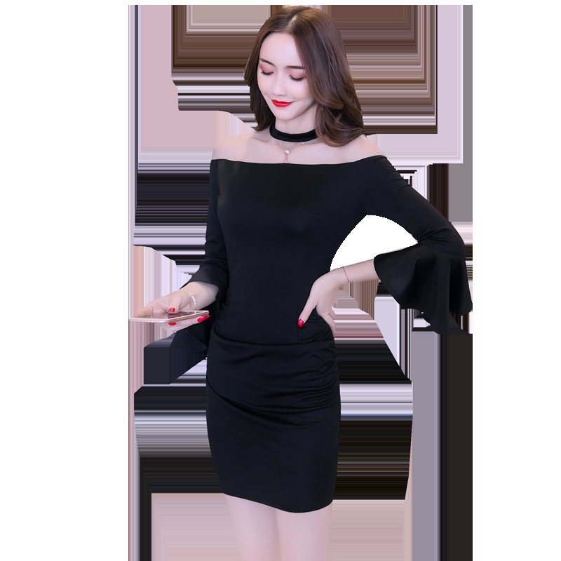 现在女人穿的鞋越来越迷人，勾勒迷人线条，身材更是S型啊~