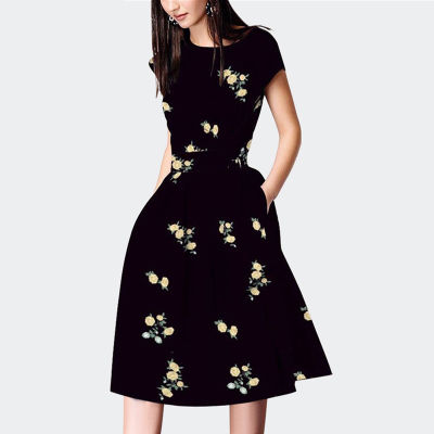 从不穿裙子的姐姐，穿上小黑裙，一家人都被惊艳到了