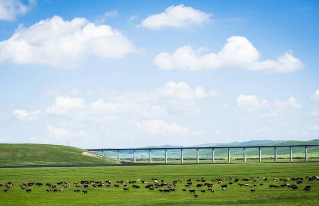  「大连」中国最长的省，不是甘肃省，比大连到海口还要长很多！