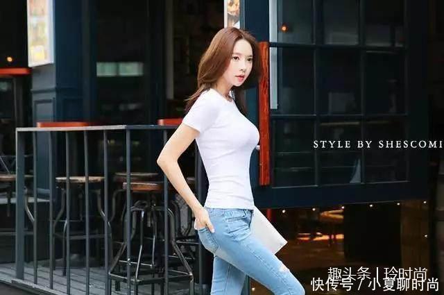 紧身裤穿出优雅气质与身姿,大秀纤细美腿彰显青春魅力!!
