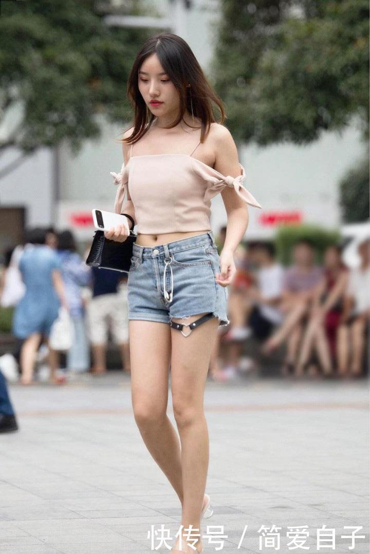  『雅致』清爽个性又不失雅致，气质女生的短裤穿搭，轻松美出新鲜感