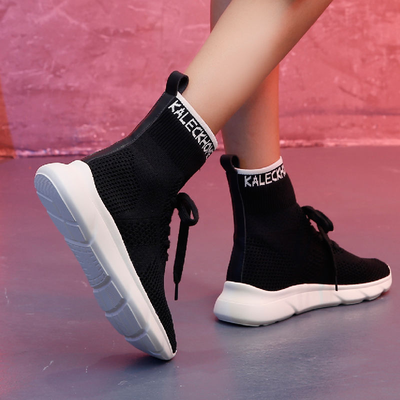 弹力高帮袜子鞋彻底火了!显高减龄增活力，谁穿谁洋气