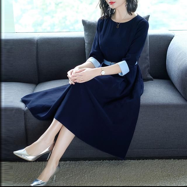 女人长得再漂亮，也别穿打底裤!瞧刚上新的“秋裙”，简直美翻天