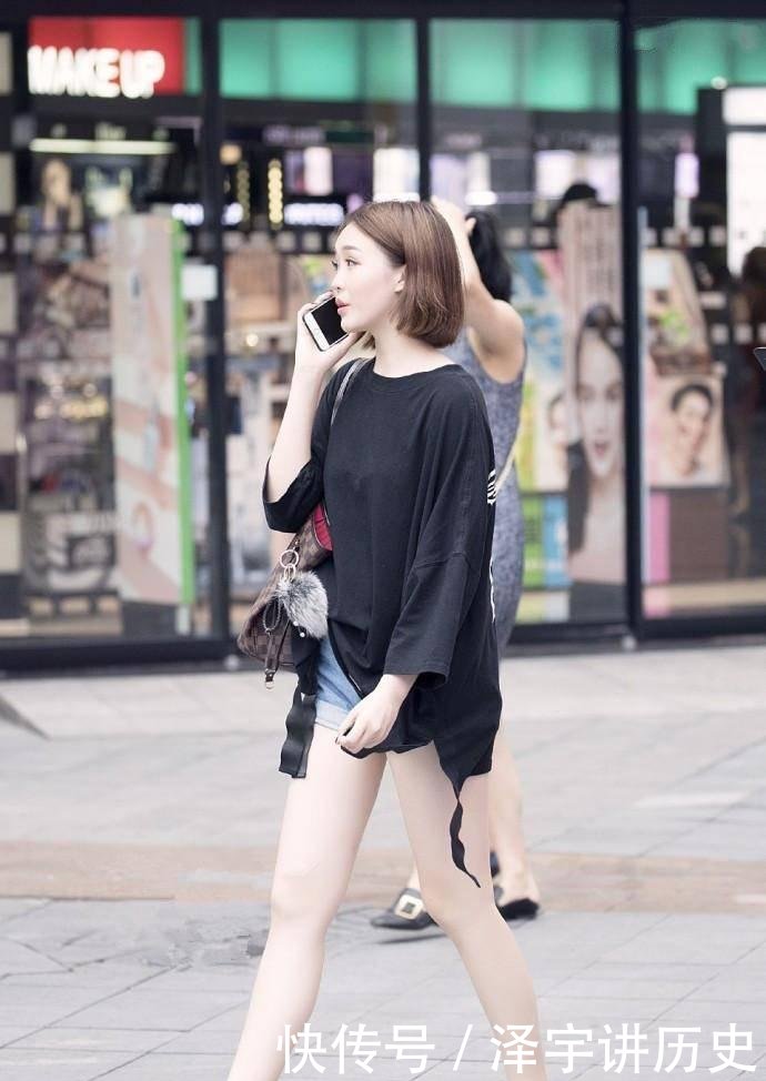  『气质』美女们黑色系的搭配风格永不过时，展现出不一样的曼妙与气质！