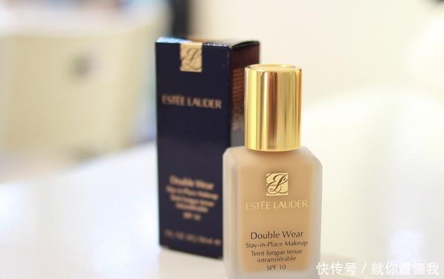 「时间越久」雅诗兰黛dw粉底液好用吗真人使用1年多的心得分享告诉你答案