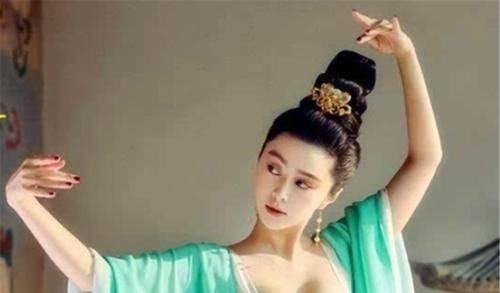  「日夜」唐玄宗日夜独宠杨贵妃，盛宠11年之久，为何没有生下一个孩子？