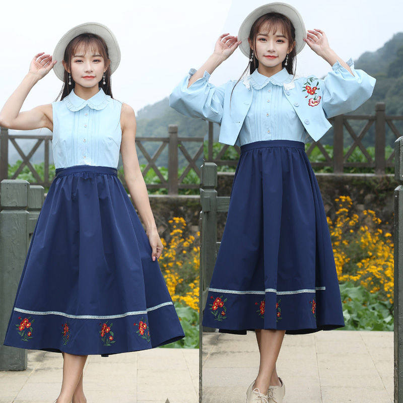 今年巨火的:“飘飘裙，比旗袍还有魔力，遮肉又减龄，洋气贼漂亮