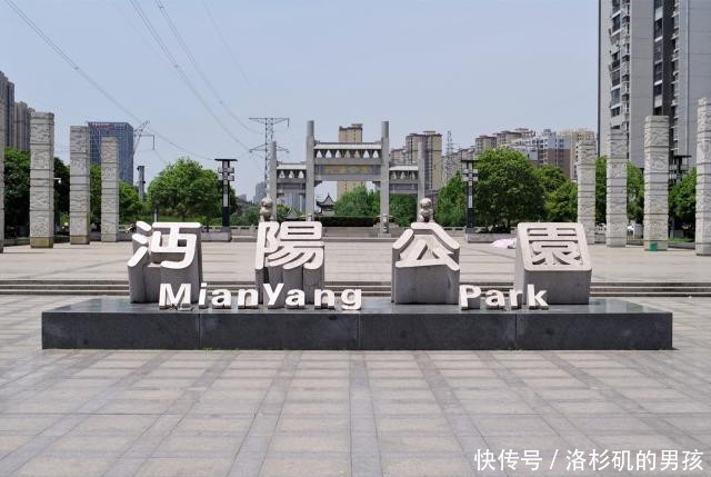 湖北最“郁闷”的城市，明明建有高铁站却无人坐，如今又新建一座