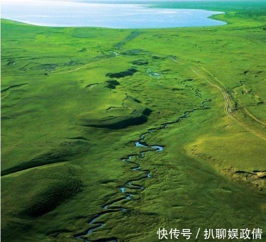  【我国】我国最窄的河，登上吉尼斯纪录，一条大鱼要挤着游过去