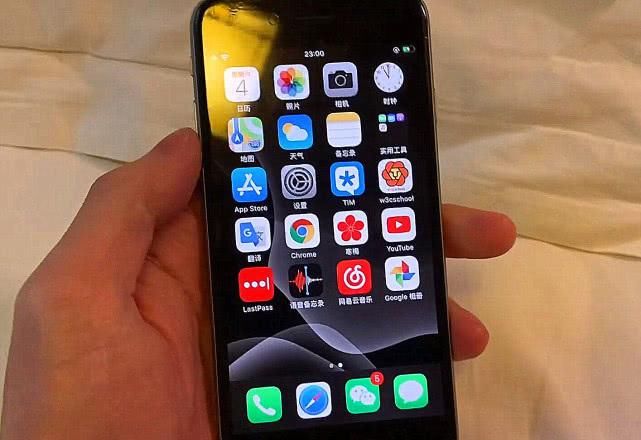  「用户」iPhone6s用户会为了5G换新机吗？果粉：再等等