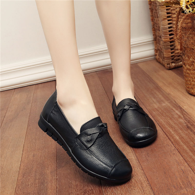 天哪老婆不穿高跟鞋了，早秋刚上新的“妈妈鞋”，每双都舒适养脚