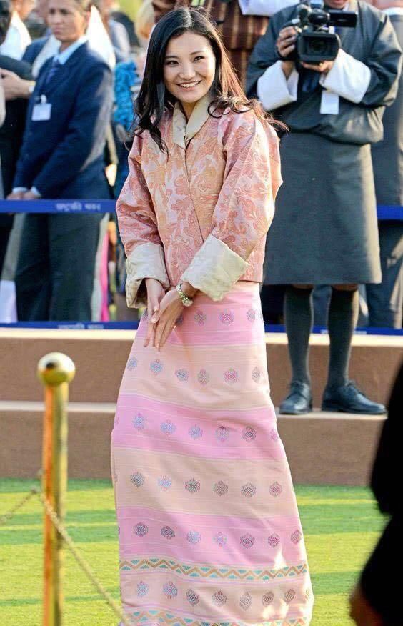 她是“喜马拉雅山的凯特王妃”,90年出生被王子一眼相中