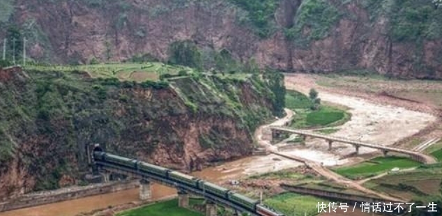  「熊汉俊」这座大桥修建时，曾牺牲一战士，他临终前一句话让人