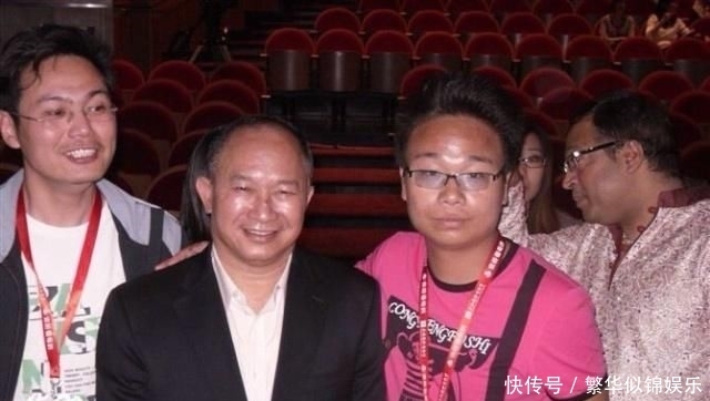 周星驰■18岁的他放弃大学,只身到横店做群演,如今身价不菲让人羡慕