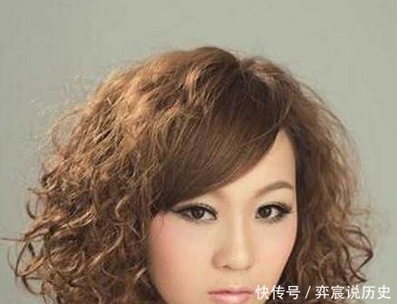  『女人』女人年纪大了，别留这几种发型，更显老气和俗气