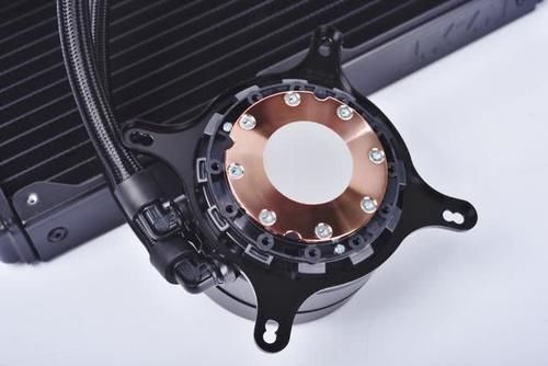 「水冷头」依然是机箱中最靓的仔恩杰KrakenX53一体化水冷实测