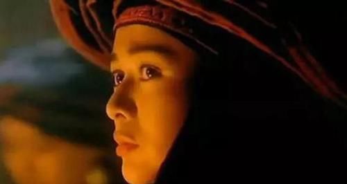  『混血』才不要什么混血脸高级脸，有这几个特征，你代表了东方美