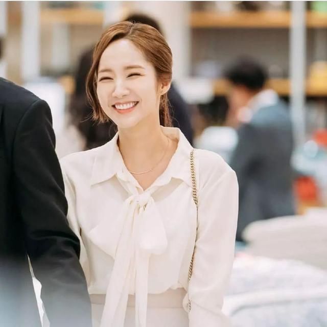 金秘书的衬衫，每一件都应该出现在我的衣柜里！