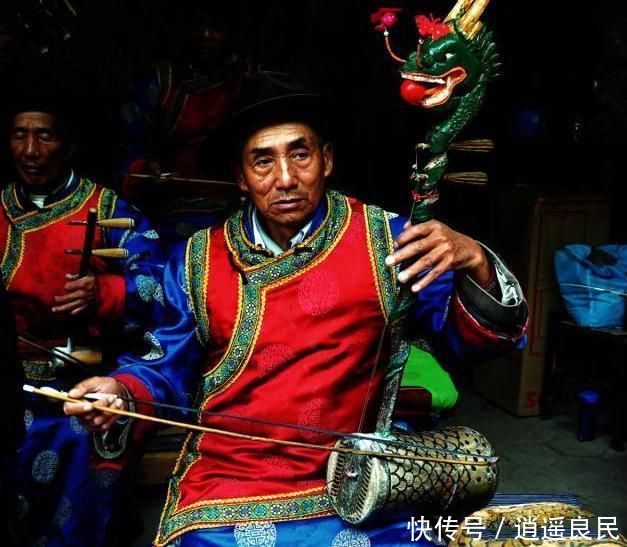 云南最“独特”的村庄:女人赚钱养家,男人可以什么都不干?