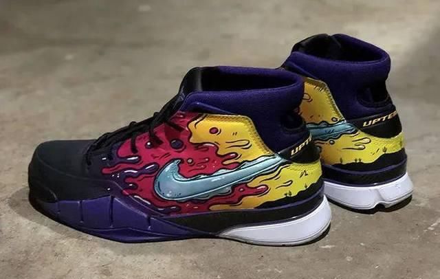  『竟然』德文·布克晒超帅 Kobe 球鞋！竟然还有配套竞速车！