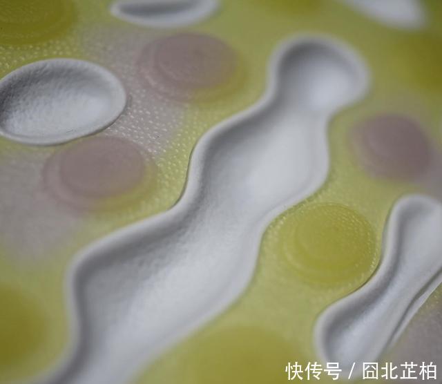『亮眼』亮眼渐变鞋面!全新配色NikeReactElement55实物曝光