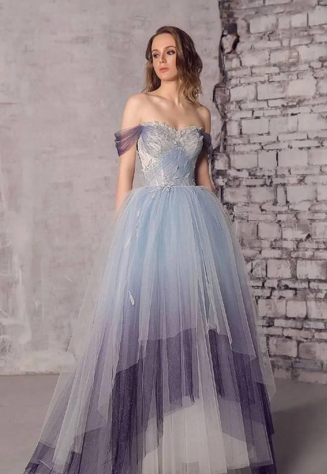  婚纱：婚礼当天婚纱礼服要选几套？答案在这儿！