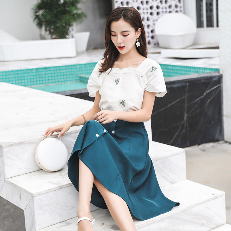 今年最洋气的连衣裙，保证你看完之后，打死都不会在穿短裤