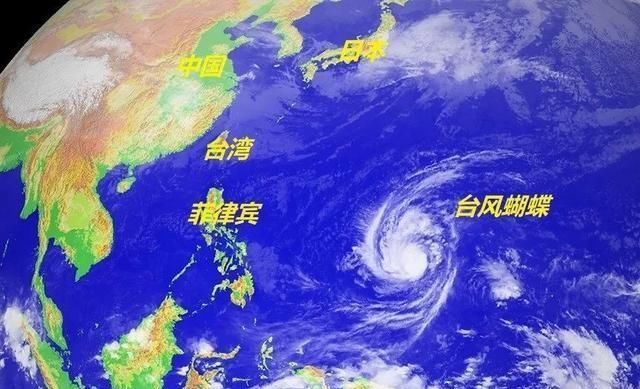 强台风“蝴蝶”风力达15级，势不可挡，今天有望成16级超强台风