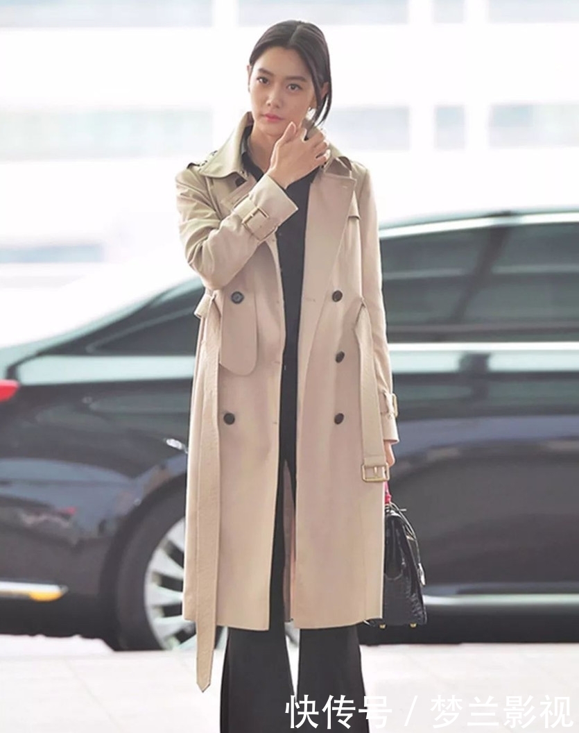 『活力感』想要在春季美出自信的一面,不如来试试以下的几款穿搭吧