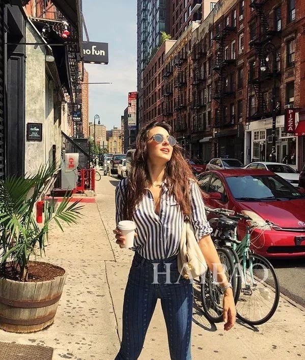 火了| 霸占热搜、大秀性感，2018世界杯第一美女原来是她!