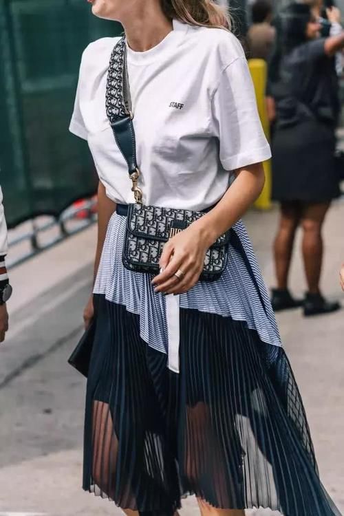  「女性」老花包＝老气？这5个经典品牌老花包也可以很时尚，一辈子都不过时