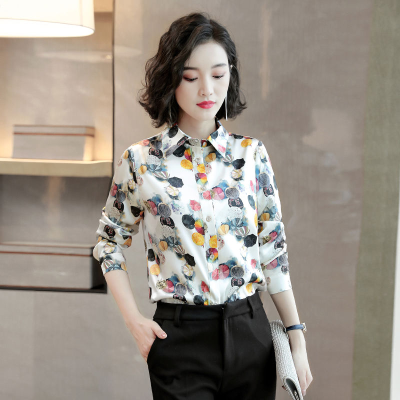 新发现一种女装:叫“气质装”!真丝洋气百搭，巨适合7080后