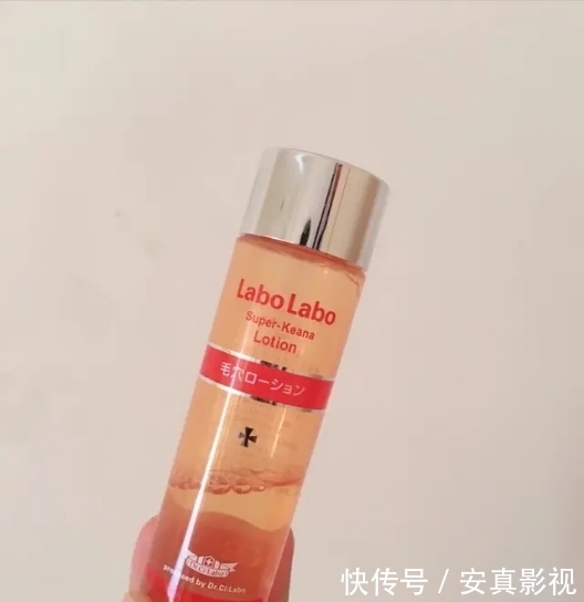  『洁面』风很大却鸡肋的单品，网红睫毛很假，口红纸涂不匀，洁面仪易长霉