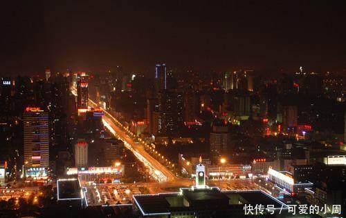 中国最奇怪的省会，GDP过万亿，名列全国前六，房价却倒数第一