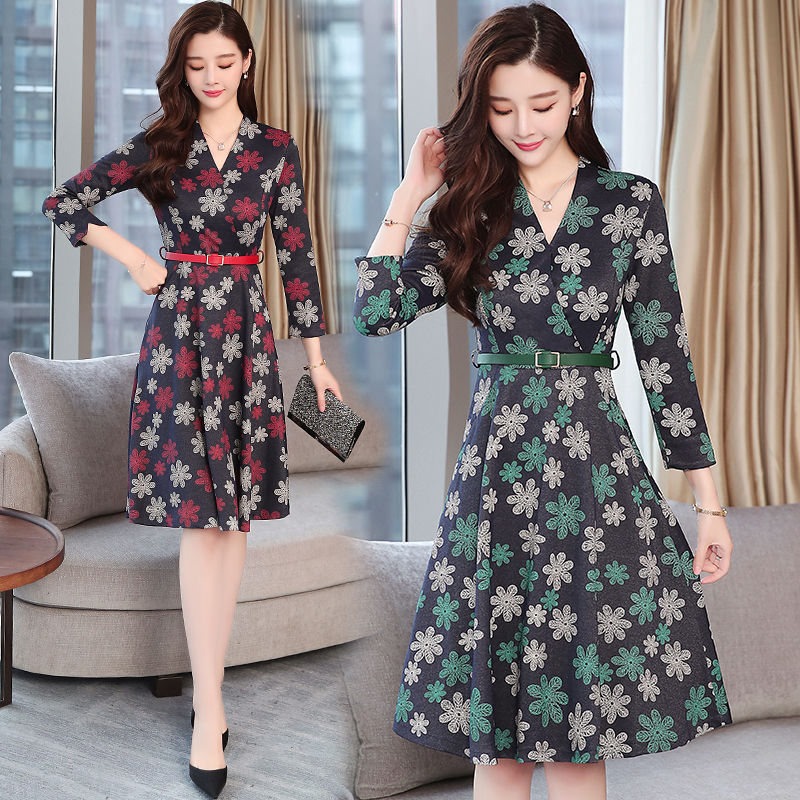 以前入秋，老婆总穿上衣+长裤，现在越来越会了，换这裙美瞎我眼