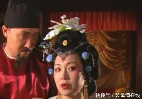 【乐得】皇帝给宰相赐婚,掀开盖头是个60岁老妇,新婚夜宰相乐得合不拢嘴