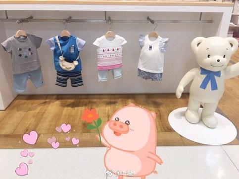 叶璇否认年底结婚却依然和男友秀恩爱，网友吐槽疯了，在自导自演