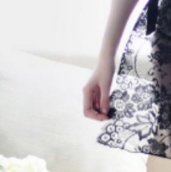 悄悄的告诉你，老婆偷偷买了这睡衣，七夕打算穿着和我过，美绝了