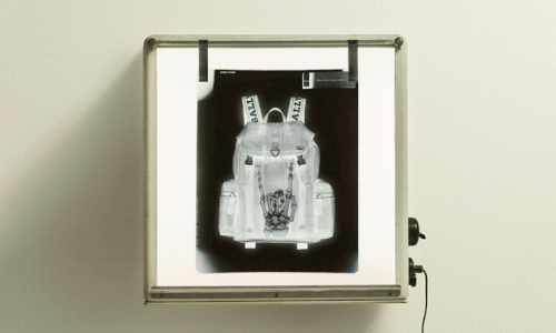 小牛皮，小羊皮，麂皮... 不同皮革种类及养护清理方法教给你!