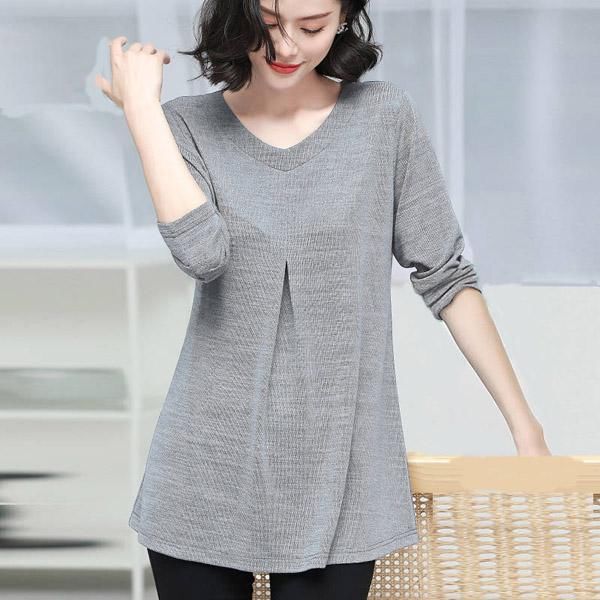 小姐姐：过时的毛衣快扔了吧！今秋流行的这几款，不薄不厚刚刚好