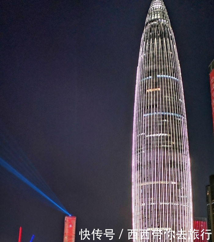  实拍：实拍深圳西部第一摩天楼，它才是深圳最美摩天楼