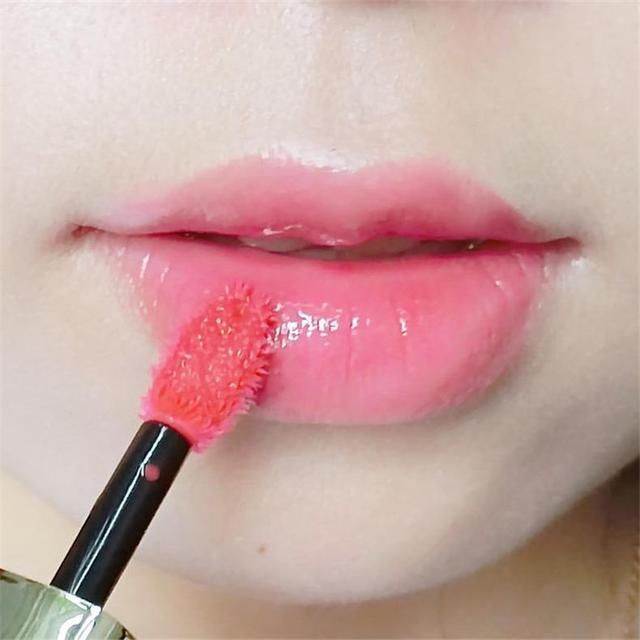 这些口红美到钱包捂不住：女神专用秋冬口红唇彩，谁涂谁更美！