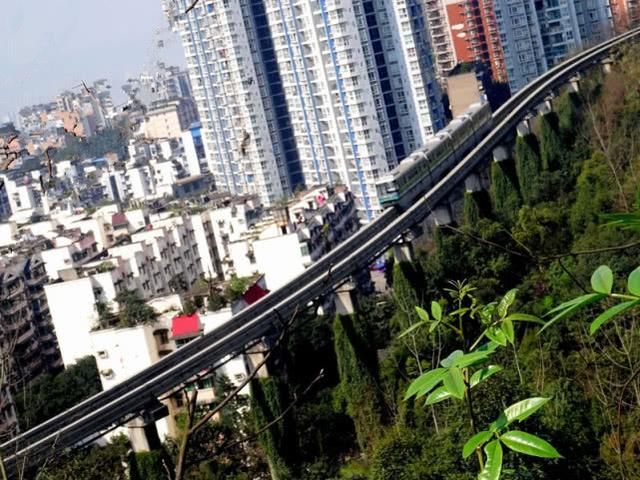 国内最牛的“网红城市”，不仅物价低还不宰客，网友：活该你火！