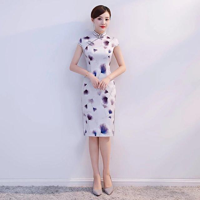 时尚大方,修身中式旗袍,散发女人独特美!